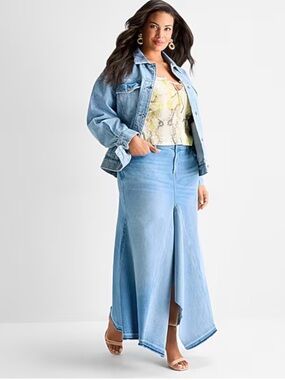 Ashley Graham Lightweight Denim Jacket in Medium Wash, Women's Plus Size 1X, NWT